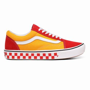 Vans Tape Mix ComfyCush Old Skool - Naisten Tennarit - Punainen